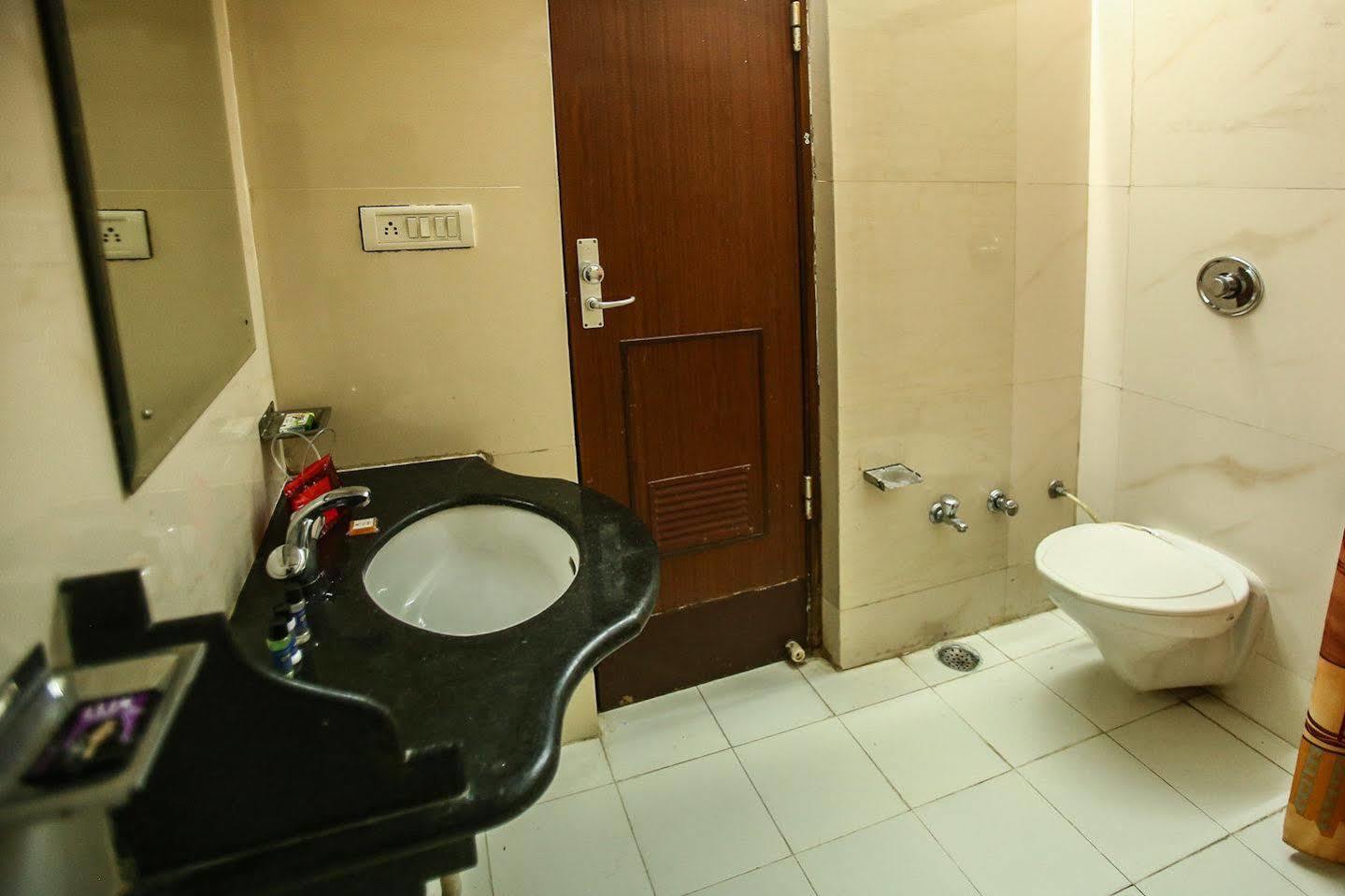 Oyo 9900 Hotel Pioneer Plaza Jodhpur  Extérieur photo