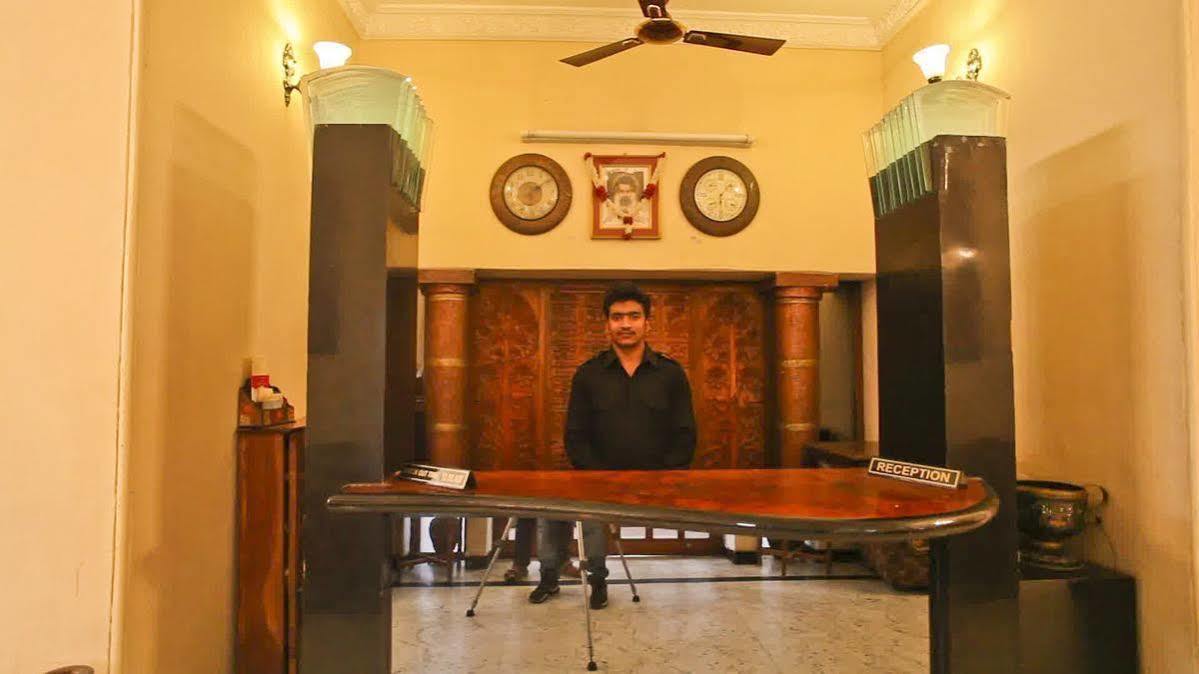 Oyo 9900 Hotel Pioneer Plaza Jodhpur  Extérieur photo