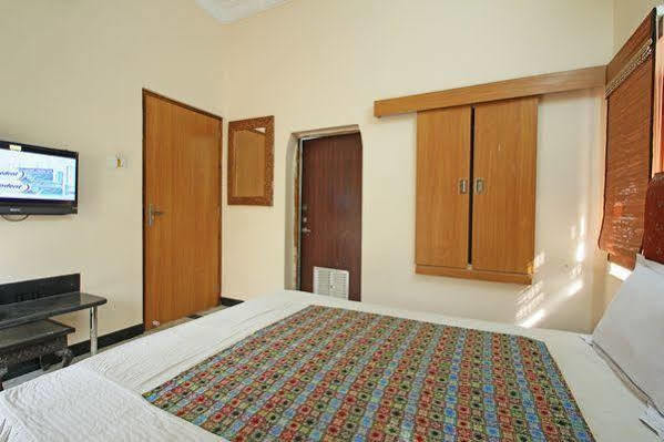 Oyo 9900 Hotel Pioneer Plaza Jodhpur  Extérieur photo