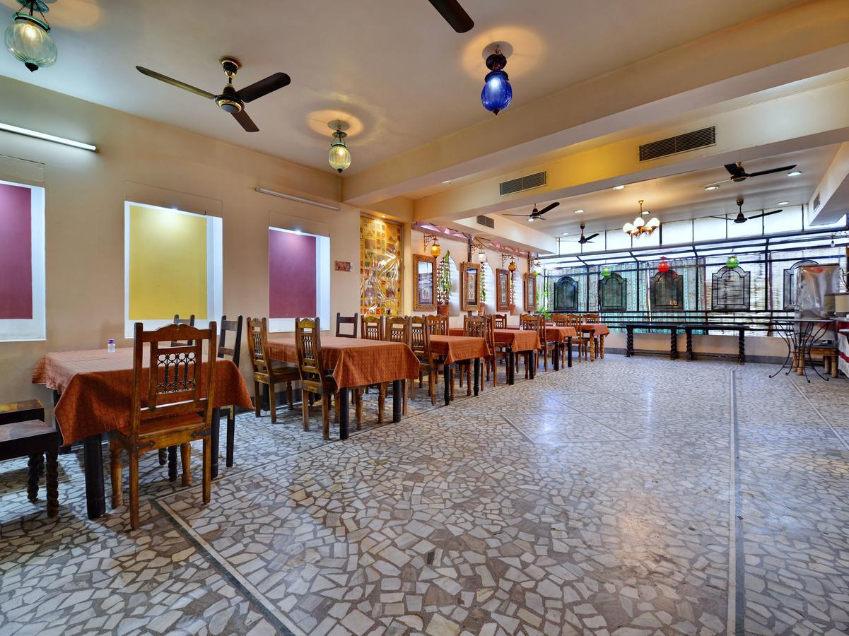Oyo 9900 Hotel Pioneer Plaza Jodhpur  Extérieur photo
